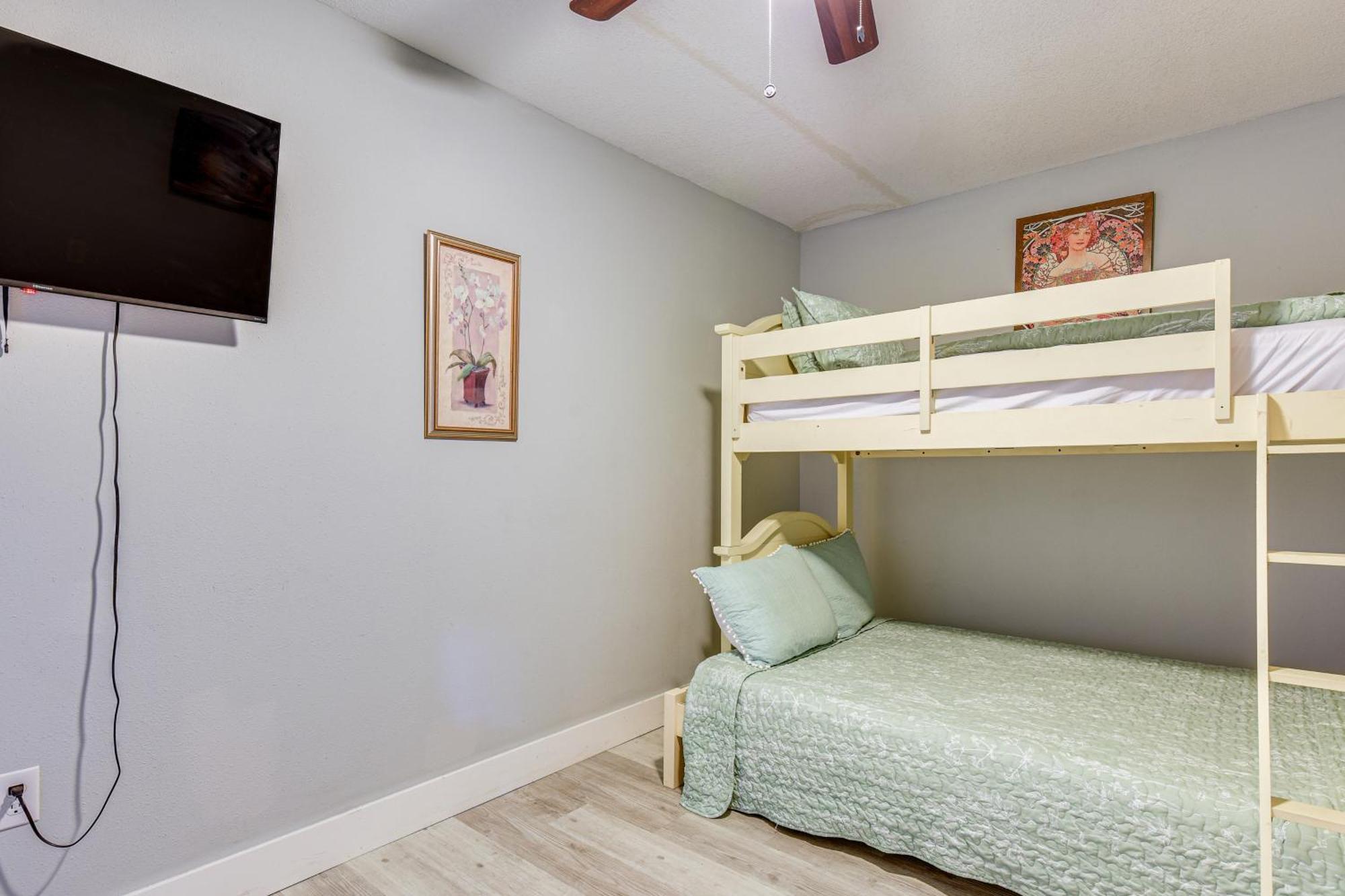 Pet-friendly Pcb With Hot Tub, Near Beaches! * Panama City Beach
