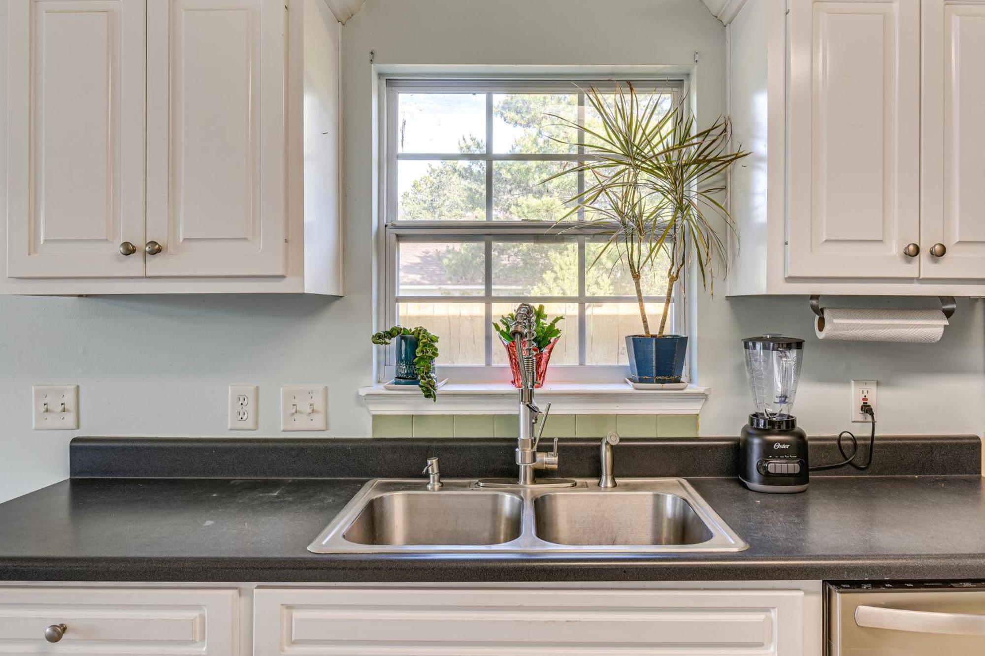 Pet-friendly Pcb With Hot Tub, Near Beaches! Holiday home Panama City Beach