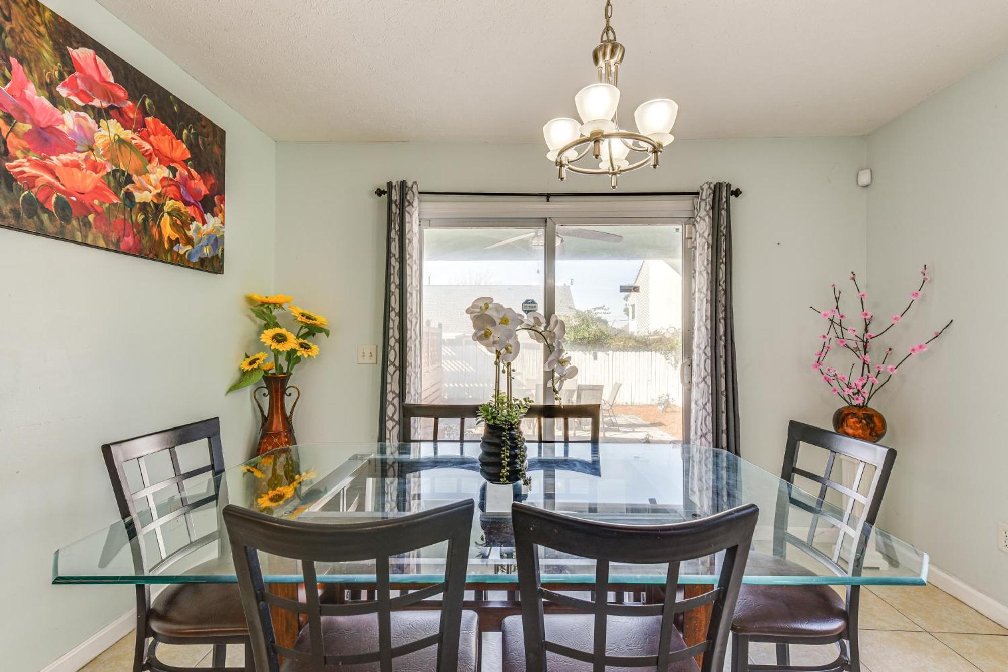 Holiday home Pet-friendly Pcb With Hot Tub, Near Beaches!