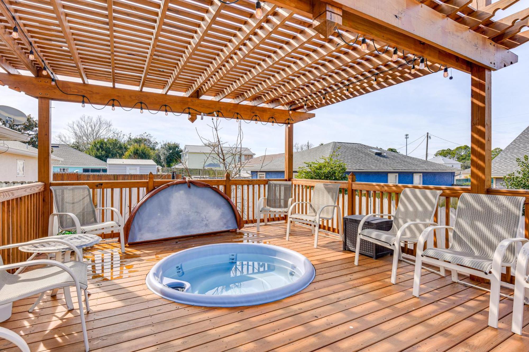 Holiday home Pet-friendly Pcb With Hot Tub, Near Beaches! *